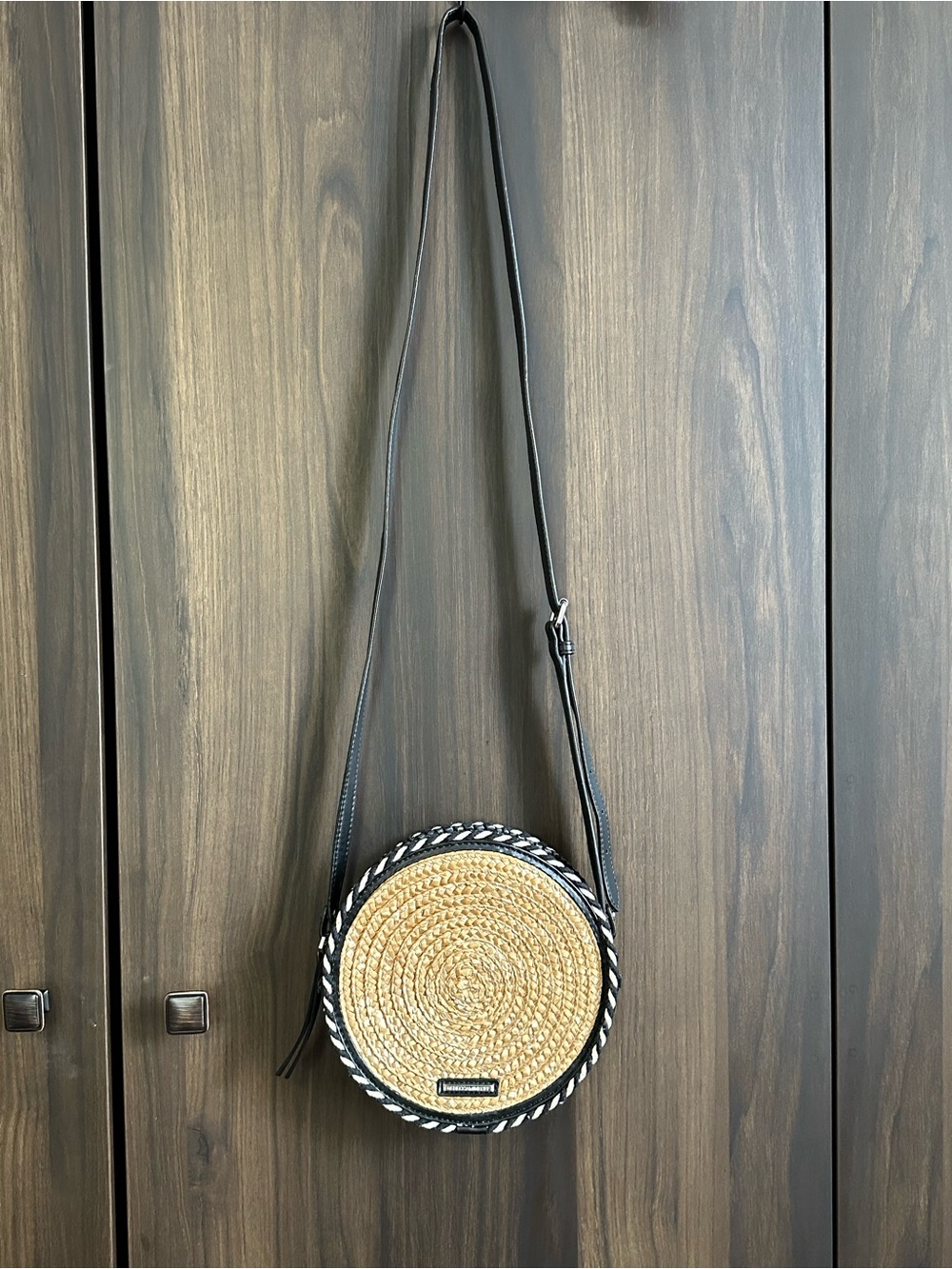 NWOT Rebecca Minkoff Straw Circle Crossbody - Picture 6 of 13
